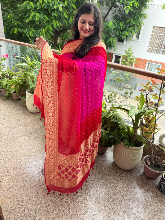 Deep pink & red ombie handwoven neemzari bareek bandhani in khaddi premium georgette dupatta bd-205