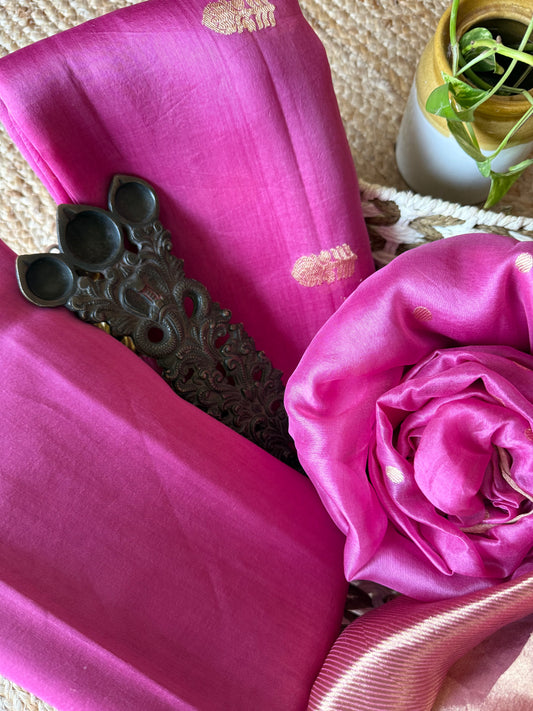 Pastel fuchsia pink kora silk certified handloom banarsi kadwa booti three piece suit cbs-58