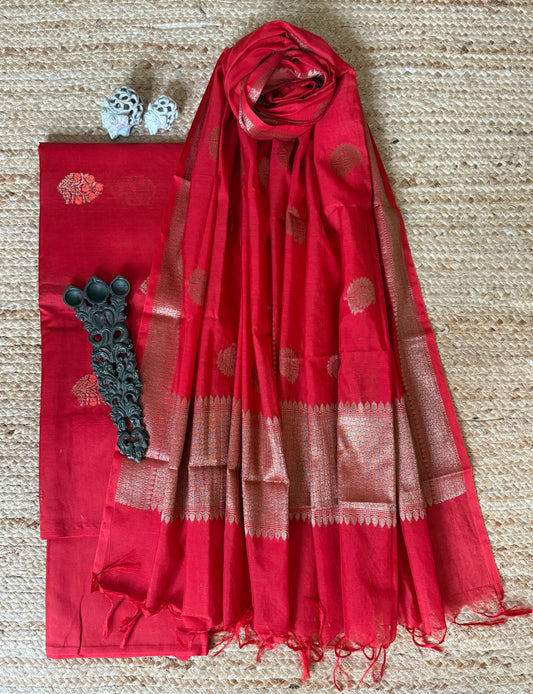 Red chanderi handloom banarsi booti three piece suit cbs-308