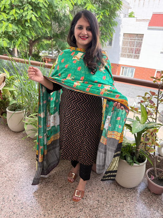 Black zigzag mashru silk kurta with patola pichwai handcrafted modalsilk dupatta ps-243