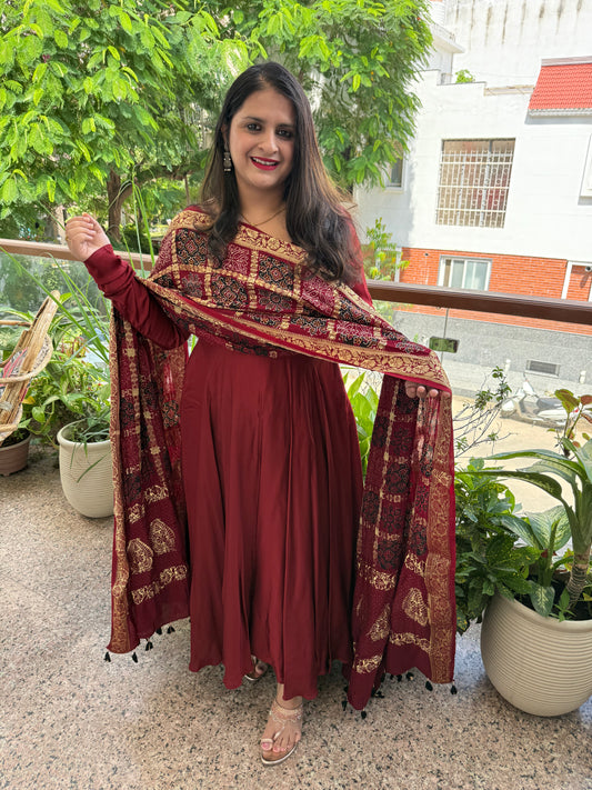 Maroon modal silk suit with ajrakh gharchola handcrafted modal silk dupatta ps-222