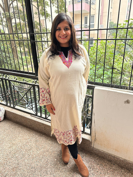 Elegant raffal pheran with jaal embroidery and hand sozni work
