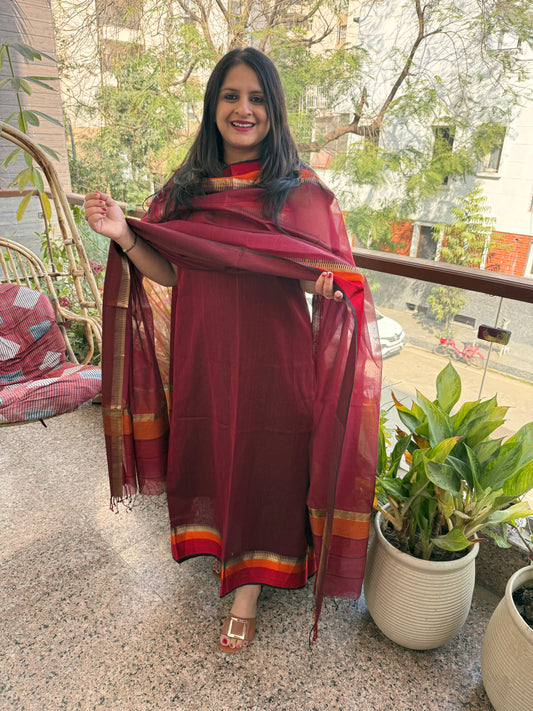 Maroon Maheshwari border silk handloom kurta set