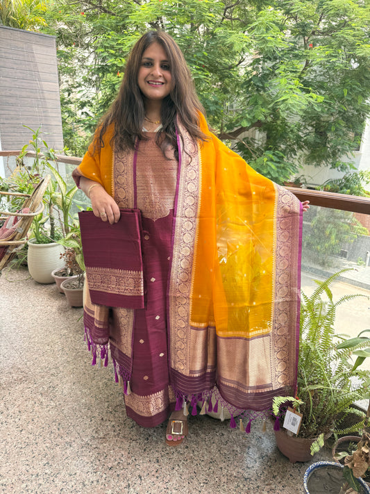 Mauve purple raw silk certified handloom banarsi kadwa butti with woven zari three piece suit