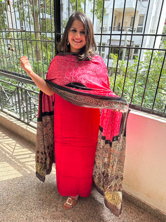 Pink modal silk kurta with bandhani ajrakh handcrafted modal silk dupatta ps- 1056