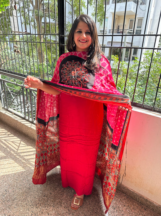Pink modal silk kurta with bandhani ajrakh handcrafted modal silk dupatta ps- 1057