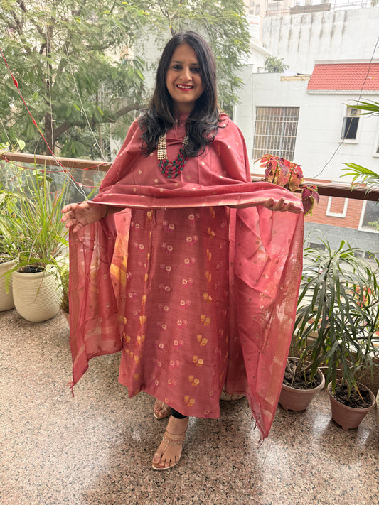 Pastel maroon chanderi handloom  banarsi booti three piece suit  cbs-303