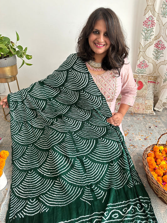 Bottle green chandmukhi rai bandhani gajji silk handwoven  dupatta