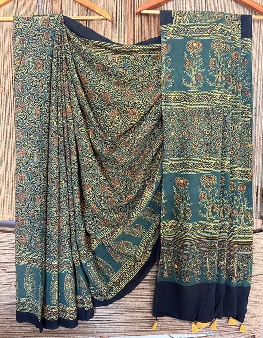 Green mull cotton  ajrakh hand crafted sari