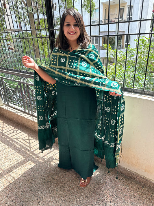 Bottle green modal silk kurta with gharchola handcrafted modal silk dupatta ps-1061