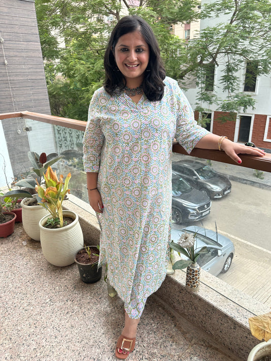 Green floral  cotton handblock handcrafted kurta set with border