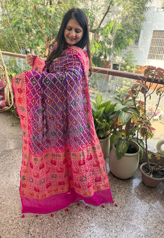 Pink & purple ombrã© shade handwoven bareek bandhani in meenakari jaal  premium georgette dupatta