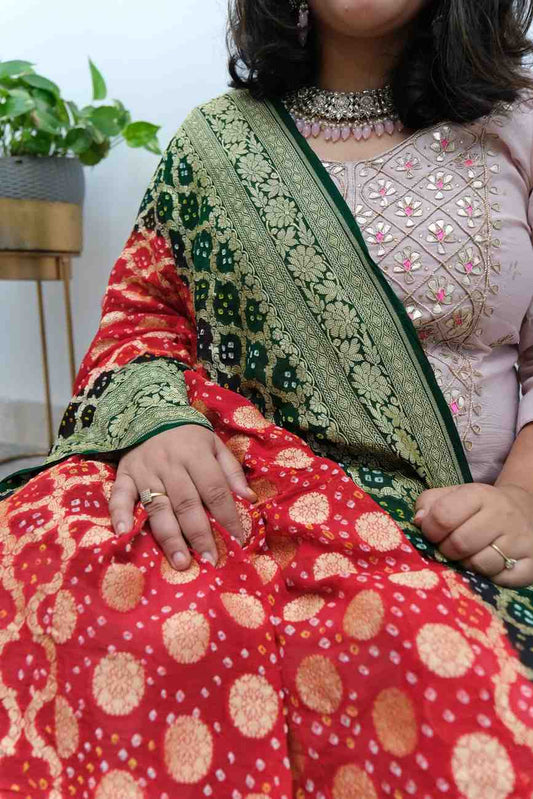 Red and green handwoven neemzari bareek bandhani in khaddi georgette dupatta bd-1045