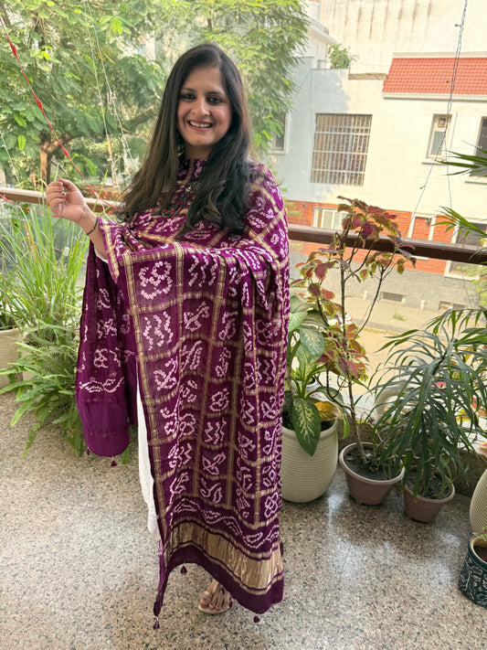 Purple handwoven handcrafted gajji silk gharchola dupatta  ggd-1