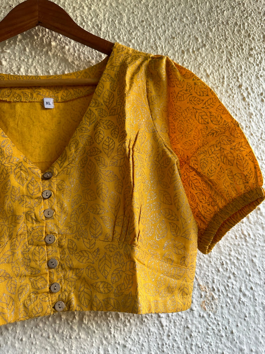 Yellow and golden cotton blouse with wooden button