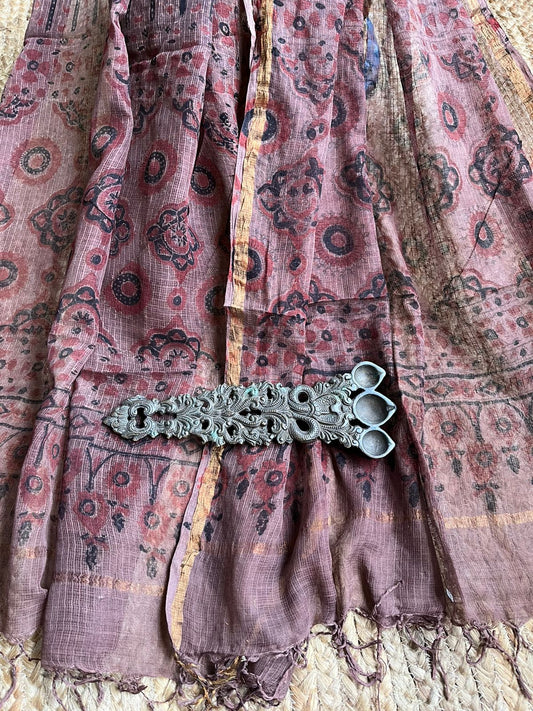 Thulian red & black line print kota ajrak handcrafted dupatta