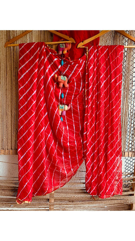 Red white chiffon lehriya sari