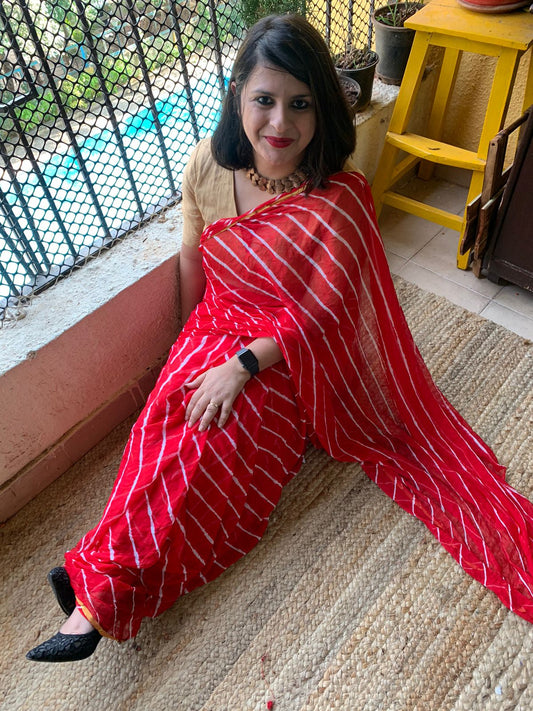Red white chiffon lehriya sari